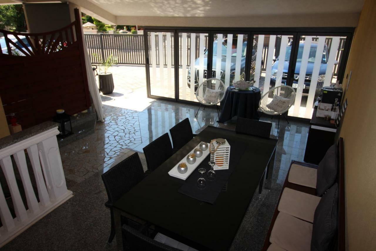Villa Ambiente Pjescana Uvala Exteriér fotografie